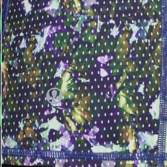 Lululemon NWOT Dancing Warrior Tank (8) - Picture 14 of 16